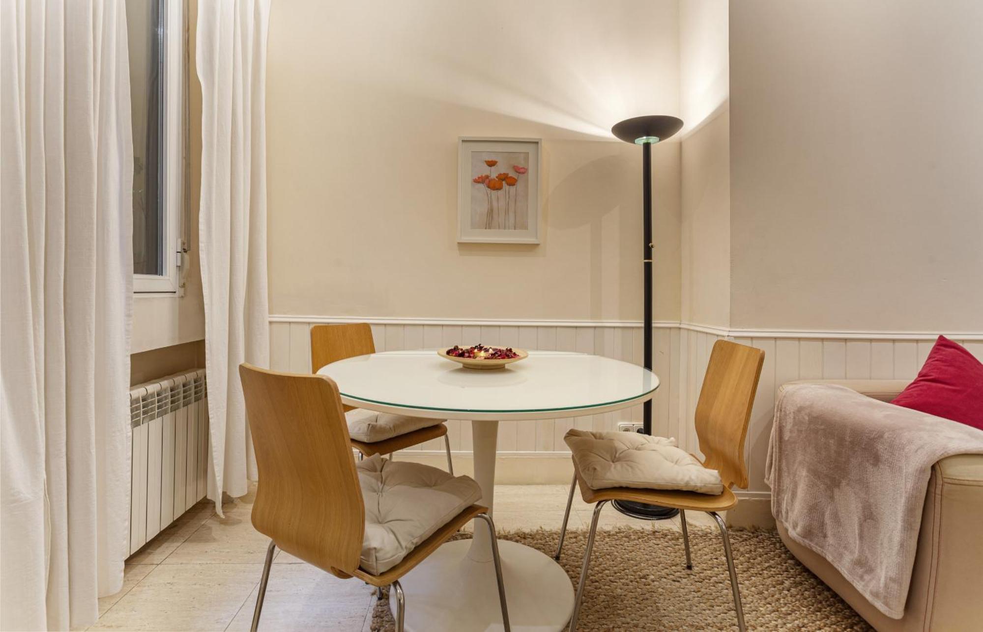 Apartamento Prado En Madrid Apartment Ngoại thất bức ảnh